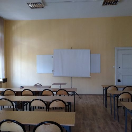 Sala 210 - 2